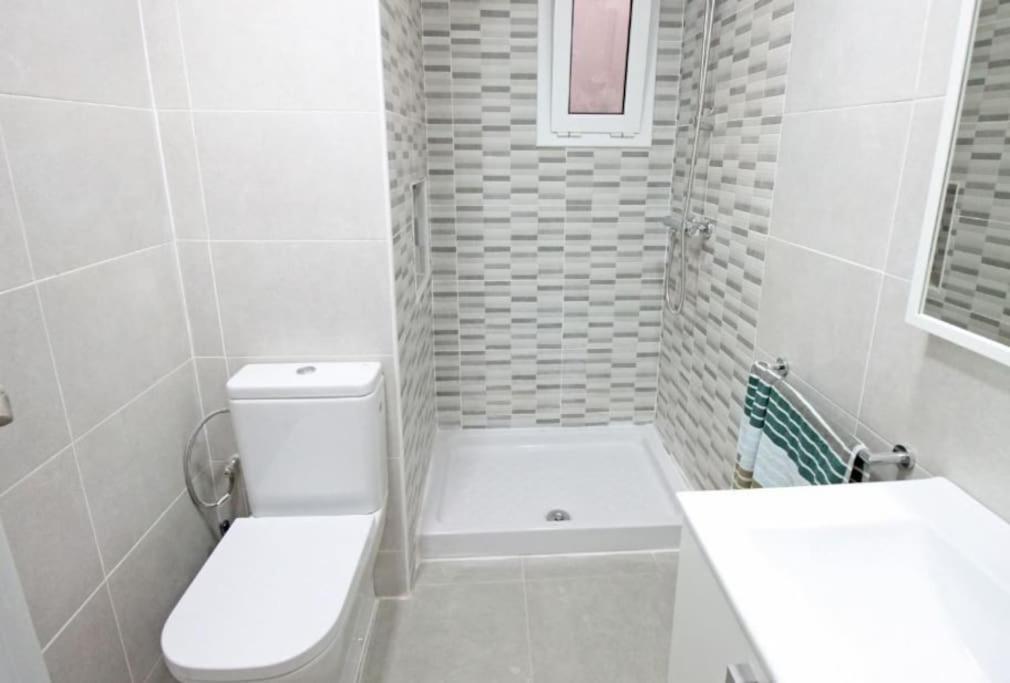 Bebarceloner Sant Andreu Apartments - 3 Bedrooms Luaran gambar